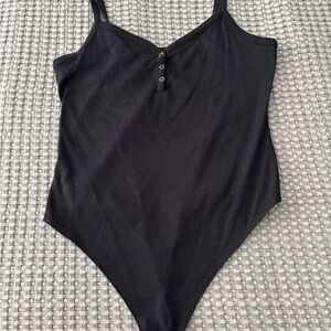 🖤 EUC Black Bodysuit
